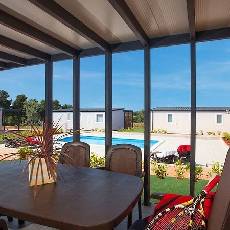 Kastanija Mobile Homes Novigrad Istria Exteriör bild